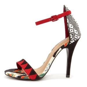 Chinese Laundry Sandals